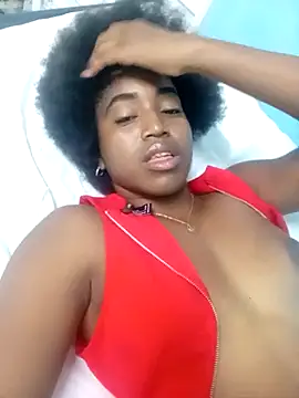 CukiGirl0 live