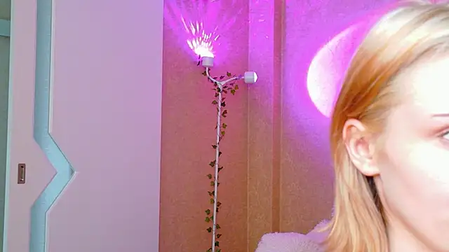 SweeetMia live