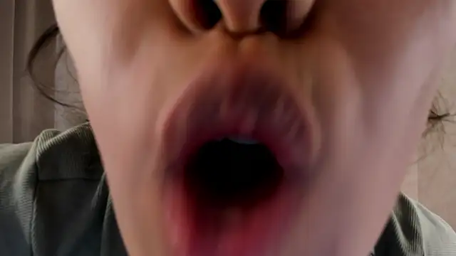 FlirtyAura live