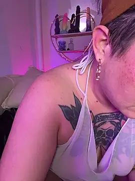 quinnmariexo live