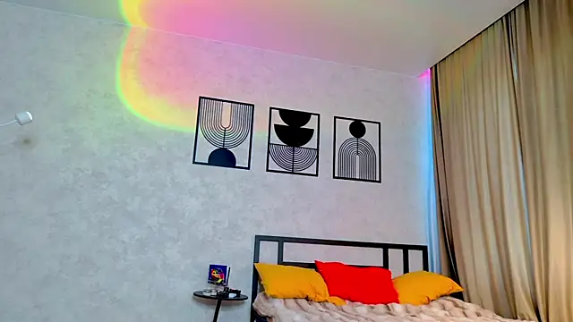 MidnightLily_ live