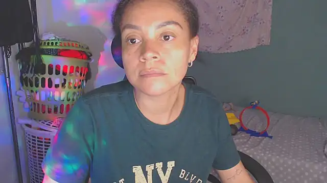shayna_cute live