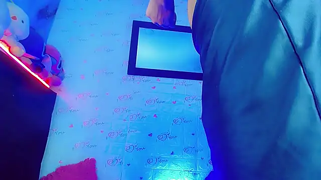 SamiraHot1 live
