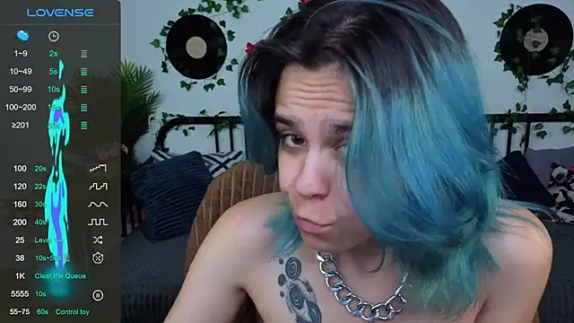 LiraBelle live