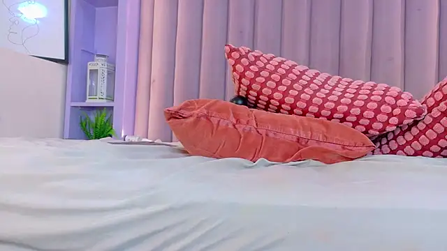 Meganlove__ live