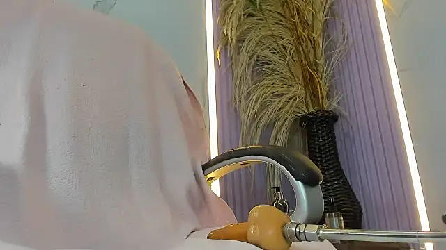 Mila_Leon live
