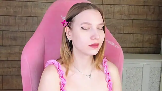 LiliLinn live