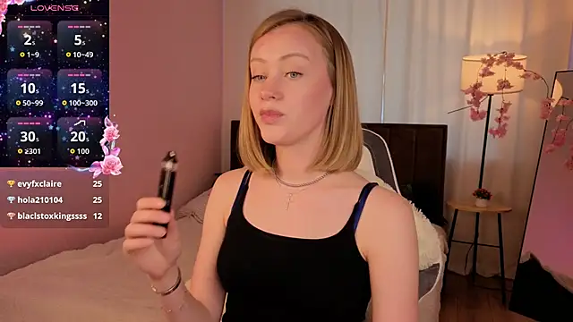 EvaHamilton live