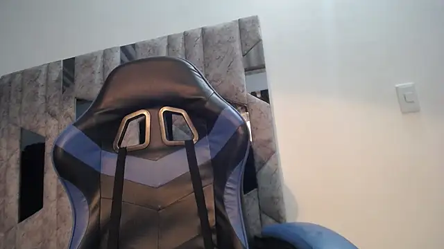 yohatinelly07 live