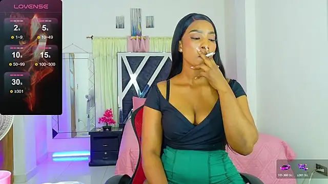 samantha-rose2 live
