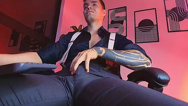 ALPHA_DOMINUS_ live