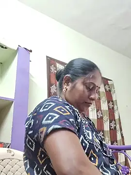 yamini1431 live