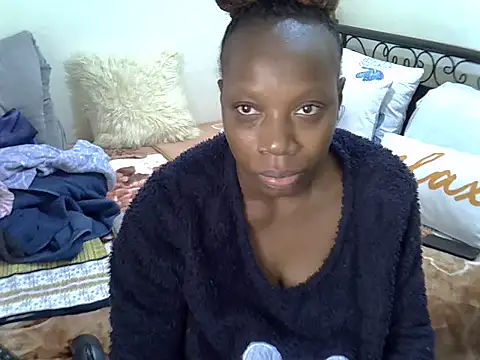 Sweet_Bear live