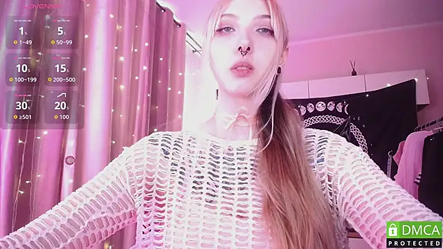 JustMeowGirl live