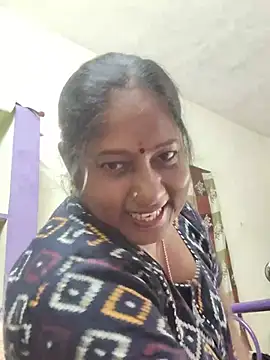 yamini1431 live