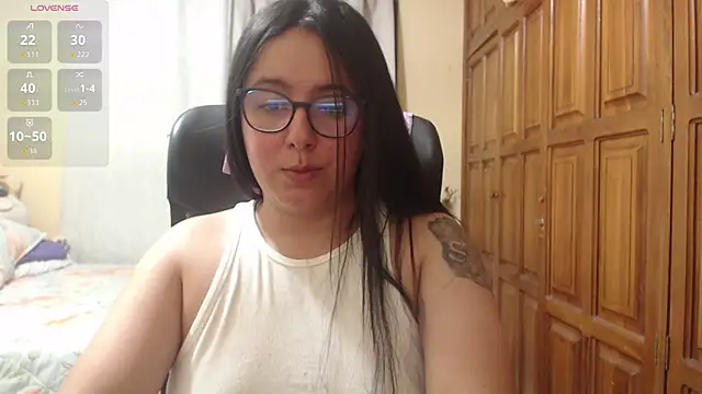 Venus_cat_ live