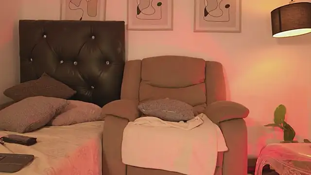 curlyanenth live