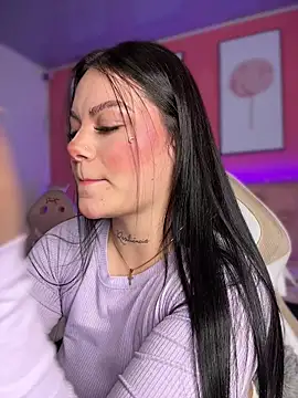 Megaan__More live