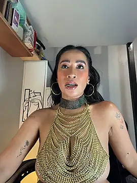 AsianMilfSheryl live