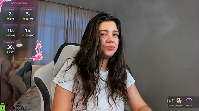 Trisha_Moore live