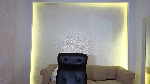 MaxKaiden live