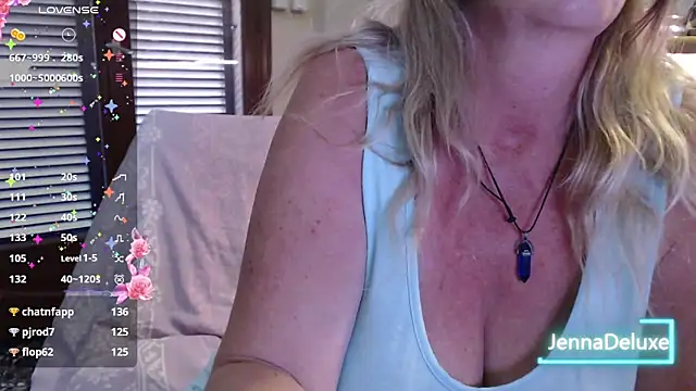 JennaDeluxe live