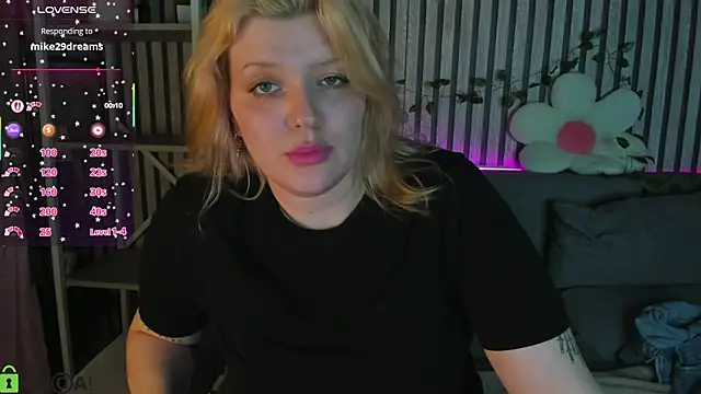 Michele_Greenn live