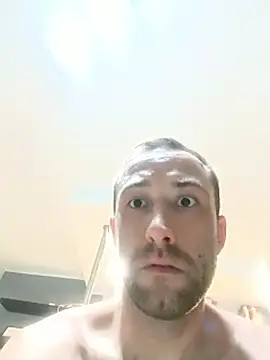 Alvarroo69 live