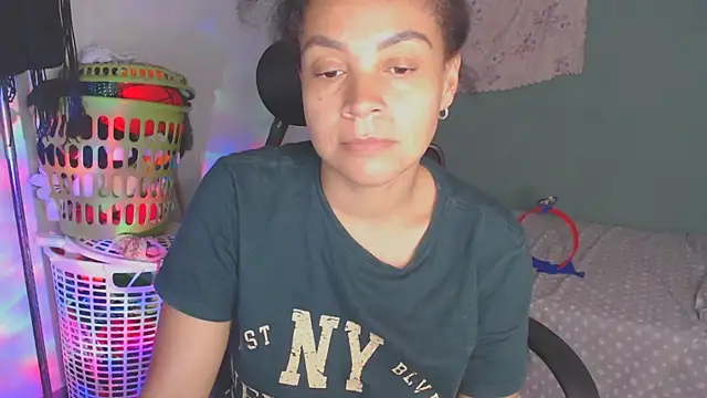 shayna_cute live