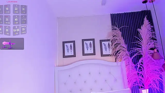 kitty_bluuee live