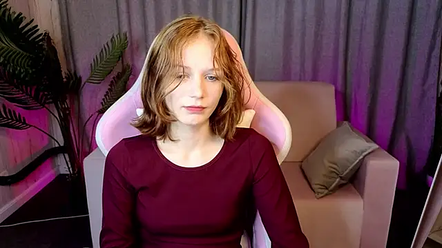 AliceJohansone live