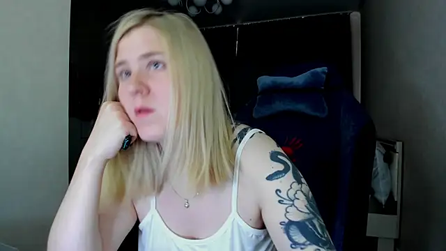 Olivia_Munk live