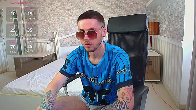JonahShaw live