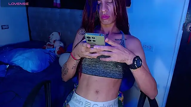 Pamelanicole live