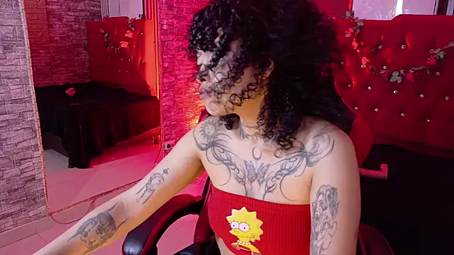 mia_hernnandez live