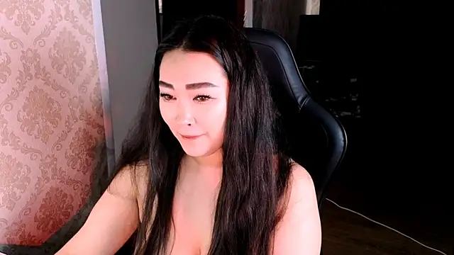 Emma_Uilson live