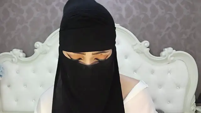 Hajar_Kar live