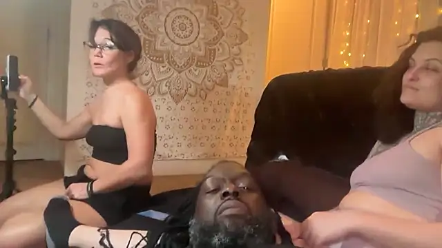 shadowmanNsnowflake live