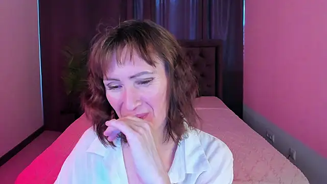 gracekellyyy live