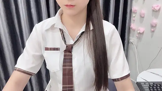 KaleAnisa live