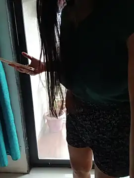 Queenlipx live