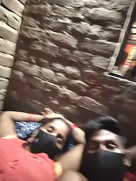Village_Couples77 live