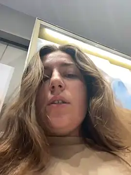 kate_nicepops333221 live