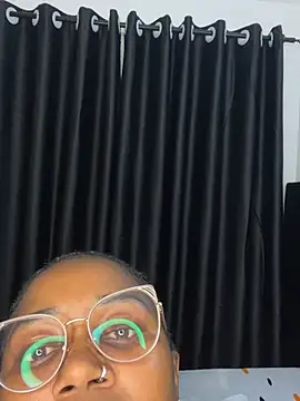 Honeylust26 live