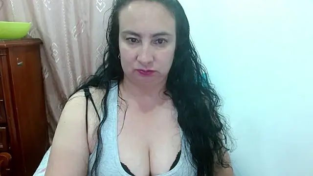 Ashyle live
