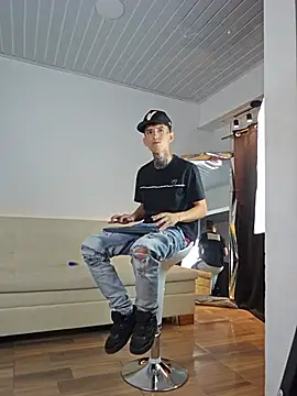 Darwinstark_ live