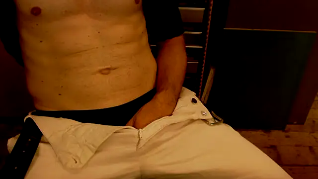 Redhotbody live