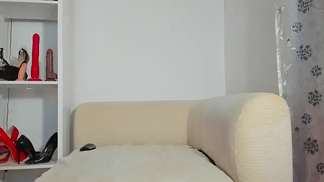 anisialuna_ live