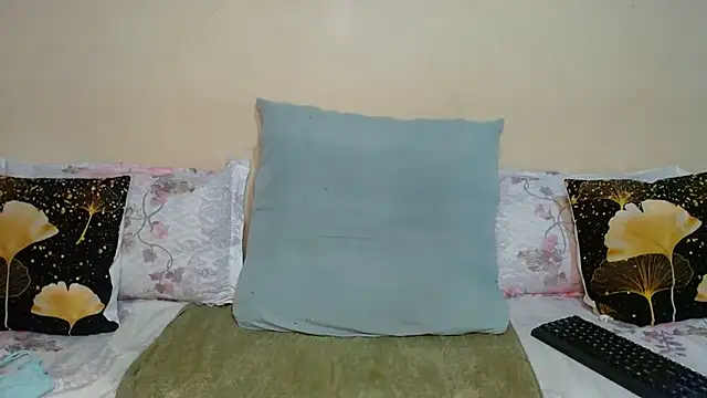 DiamondLuv29 live