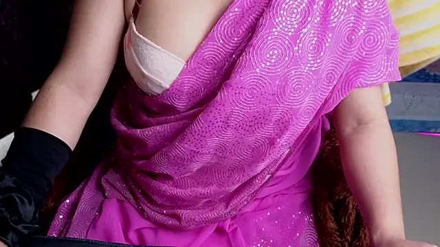 Tannushree live
